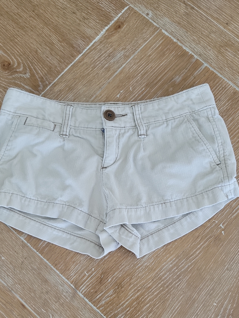 American Eagle Women's Beige Corduroy Shortie Shorts Size 2